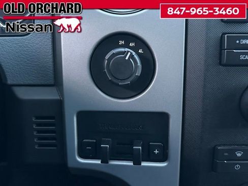 Used 2011 Ford F150 XLT w/ XLT Chrome Pkg image 18