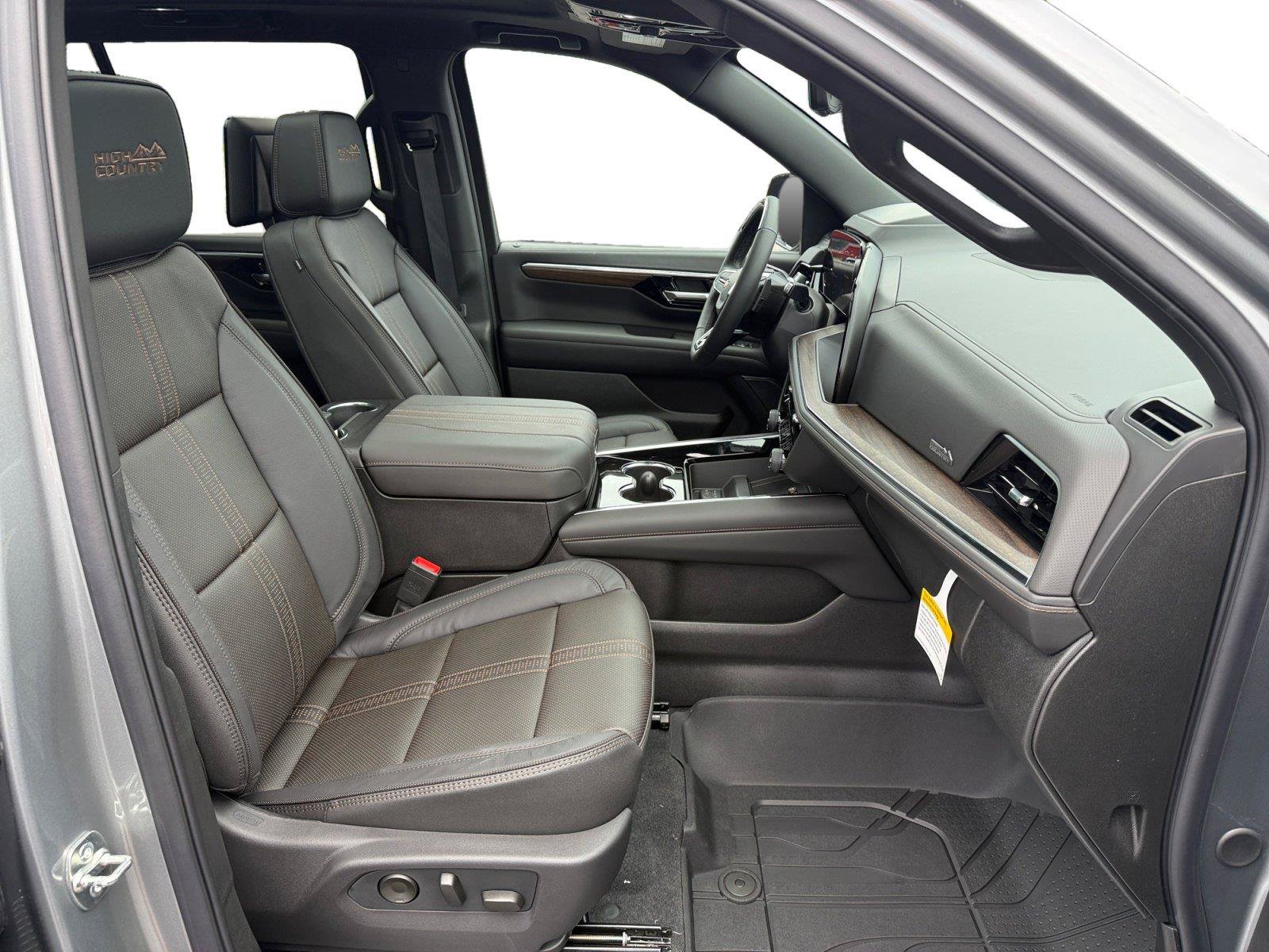New 2026 Chevrolet Tahoe High Country AWD/4WD image 29