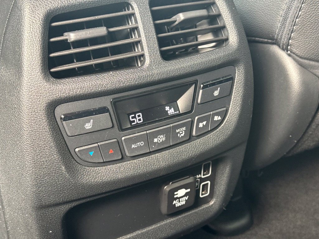Used 2022 Honda Passport Elite image 16