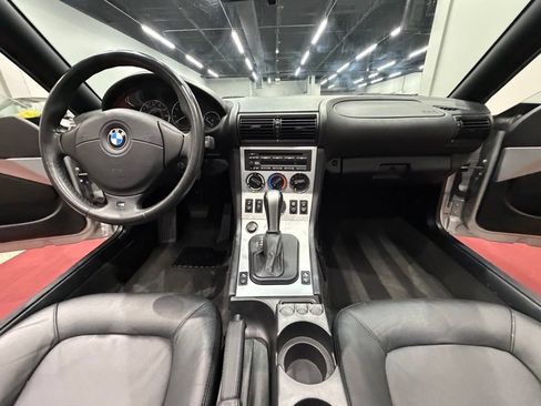 Used 2001 BMW Z3 2.5i RWD image 25