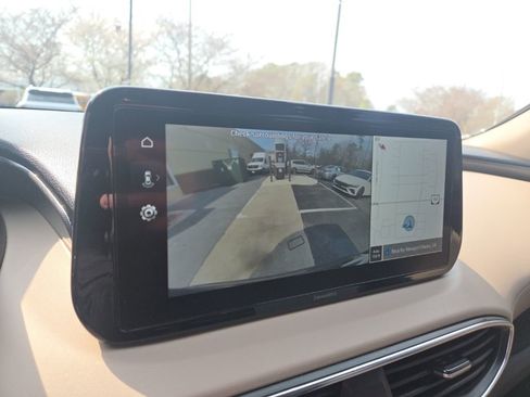 Used 2023 Hyundai Santa Fe SEL image 20