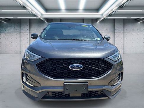 Used 2020 Ford Edge ST-Line w/ Cold Weather Package AWD/4WD image 2
