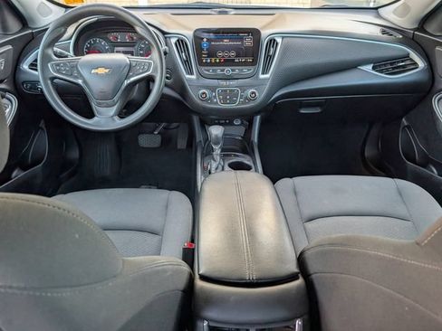 Used 2024 Chevrolet Malibu LT FWD image 15
