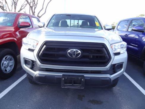Used 2023 Toyota Tacoma SR w/ SR Convenience Package image 2