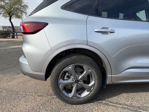 Used 2023 Ford Escape ST-Line w/ Equipment Group 301A image 17