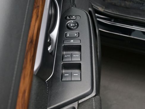 Used 2021 Honda CR-V EX image 11