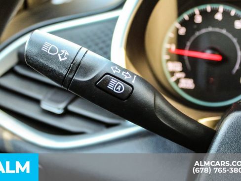 Used 2023 Chevrolet Malibu LT image 29