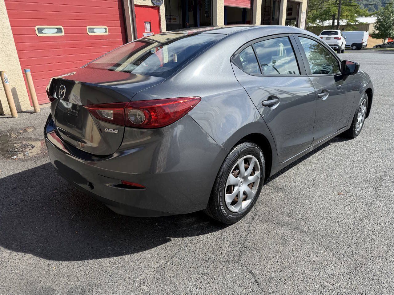 Used 2014 MAZDA MAZDA3 i Sport FWD image 6