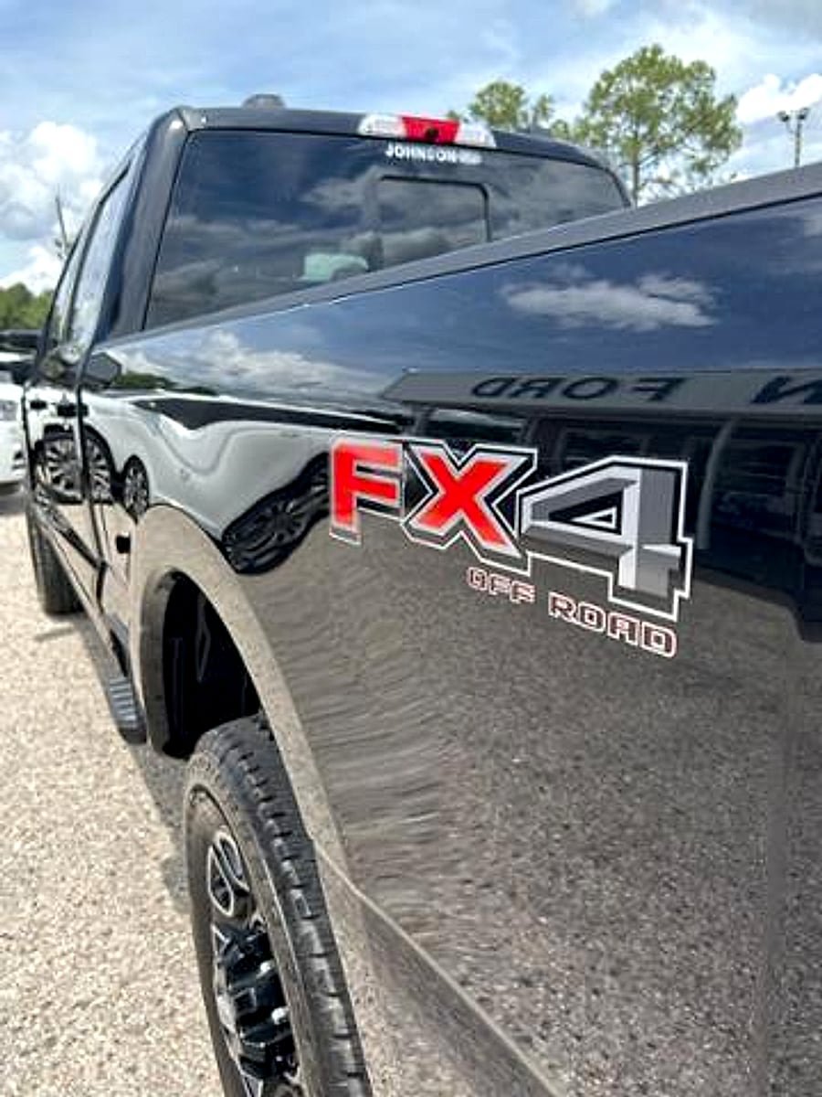 New 2025 Ford F250 Platinum AWD/4WD image 10