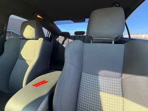 Used 2019 Dodge Charger R/T image 12