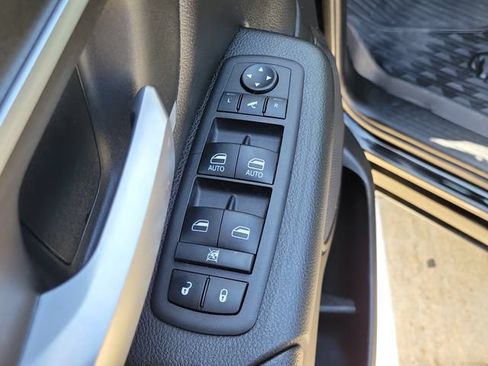Used 2024 RAM 1500 Lone Star AWD/4WD image 19