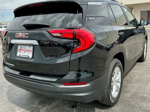 Used 2021 GMC Terrain SLE w/ Driver Convenience Package FWD image 20