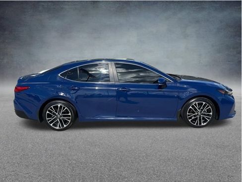 Used 2025 Toyota Camry XLE w/ Premium Plus Package FWD image 11