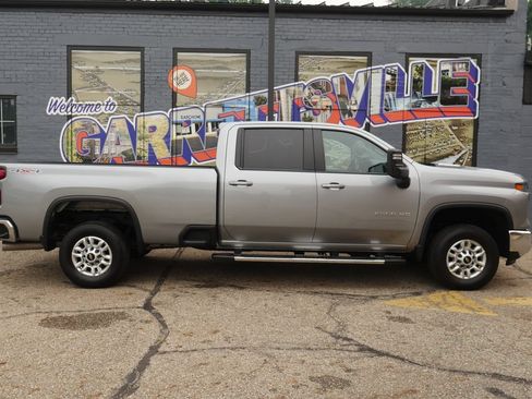 Used 2025 Chevrolet Silverado 2500 LT w/ Safety Package AWD/4WD image 39