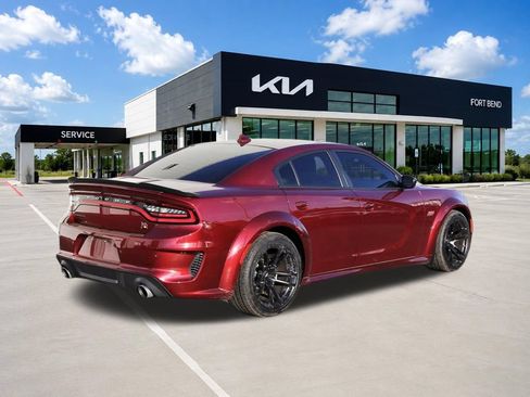 Used 2023 Dodge Charger Scat Pack RWD image 4
