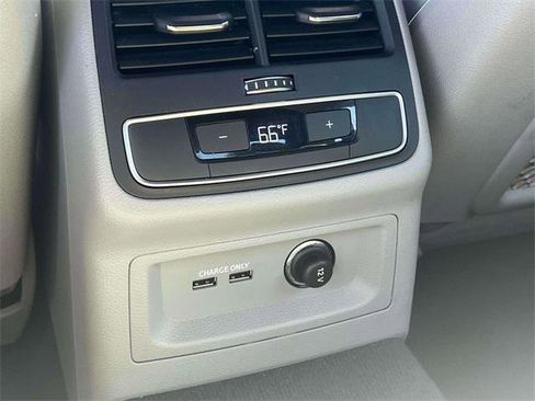 Used 2023 Audi A4 2.0T Premium Plus image 14