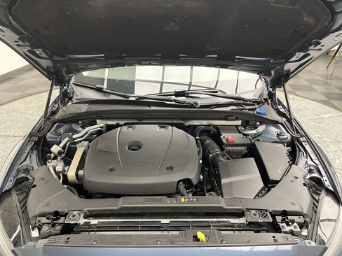 Used 2019 Volvo S60 T6 Momentum w/ Premium Package image 28