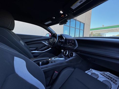 Used 2020 Chevrolet Camaro LS image 14