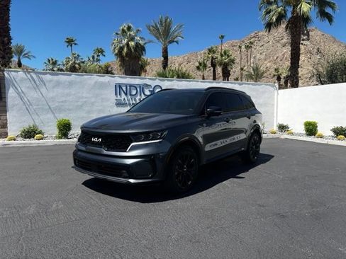 Used 2022 Kia Sorento SX FWD image 1
