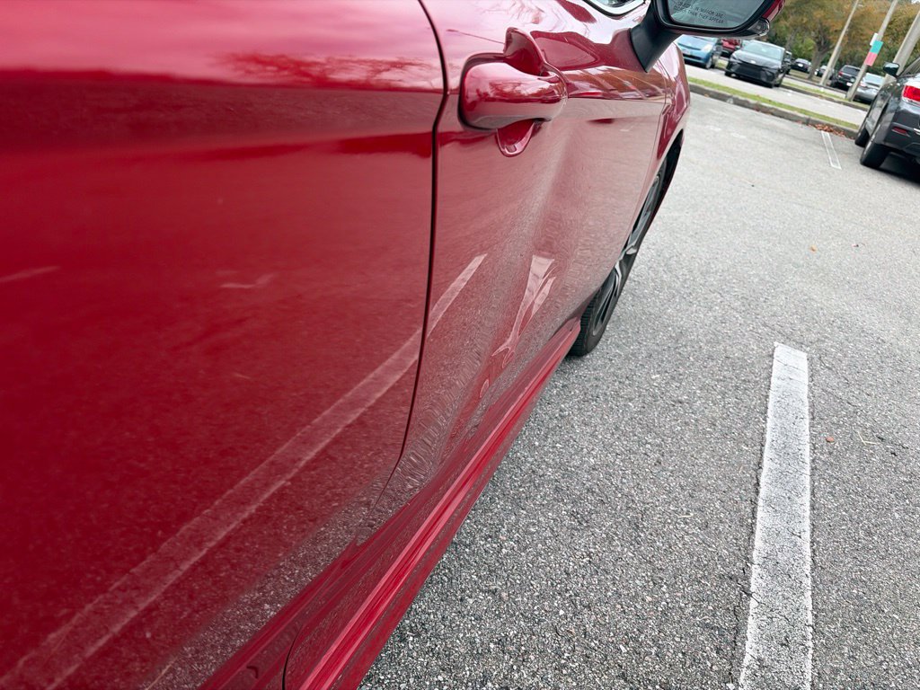 Used 2023 Toyota Camry SE FWD image 4