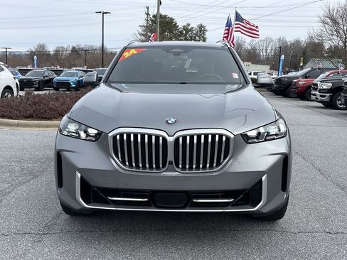 Used 2024 BMW X5 xDrive40i w/ Premium Package AWD/4WD image 4