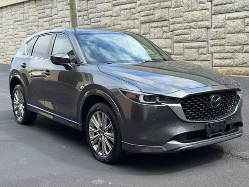 Used 2023 MAZDA CX-5 Signature AWD/4WD image 5