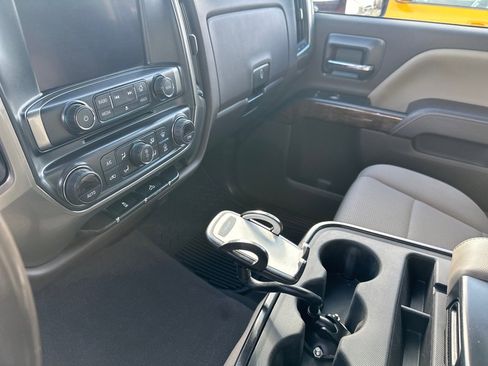 Used 2019 Chevrolet Silverado 2500 LT w/ LT Convenience Package image 19