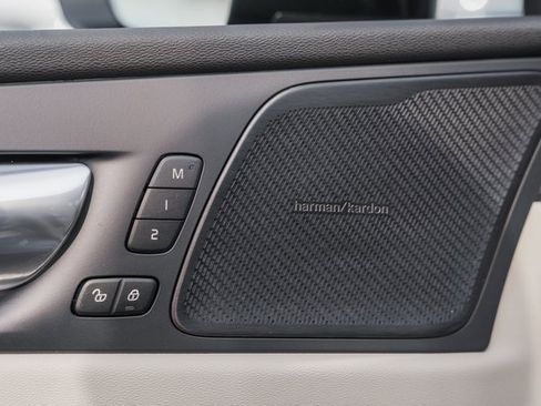 New 2026 Volvo XC60 B5 Ultra w/ Protection Package Premier image 39