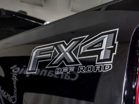 Used 2020 Ford F250 Lariat image 47