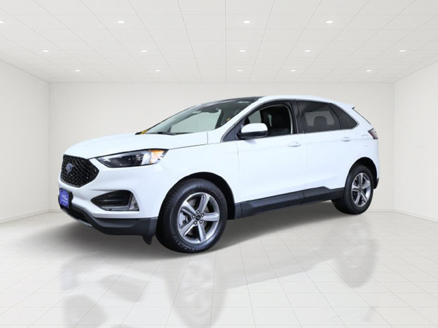 Certified 2023 Ford Edge SEL w/ Convenience Package AWD/4WD image 2