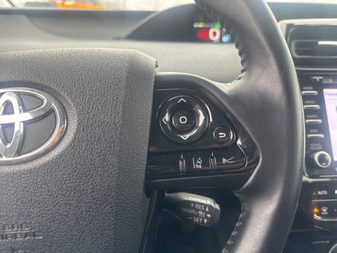 Used 2020 Toyota Prius Prime LE image 21