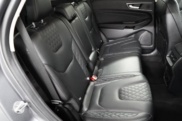 Certified 2024 Ford Edge Titanium AWD/4WD image 30