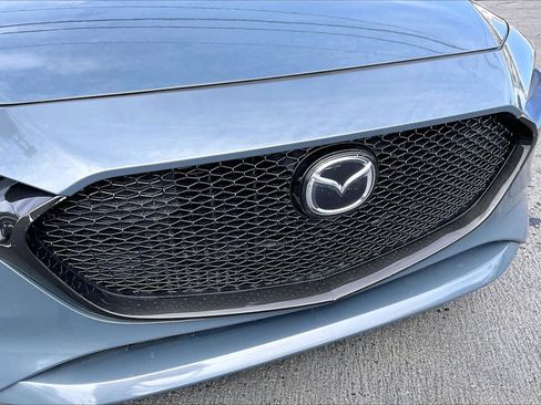 Used 2021 MAZDA MAZDA3 s FWD image 28