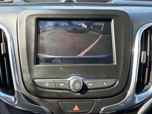 Used 2020 Chevrolet Equinox LS w/ LS Convenience Package image 25