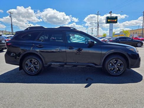 Used 2020 Subaru Outback Onyx Edition XT AWD/4WD image 5
