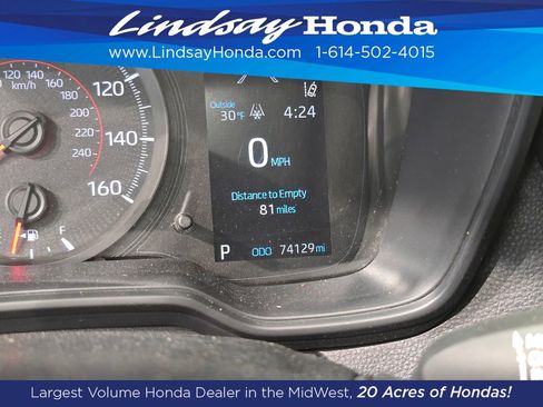 Used 2020 Toyota Corolla SE w/ SE Premium Package image 14