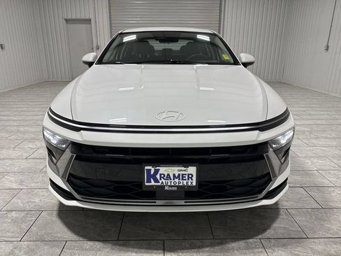 Used 2025 Hyundai Sonata SEL FWD image 32