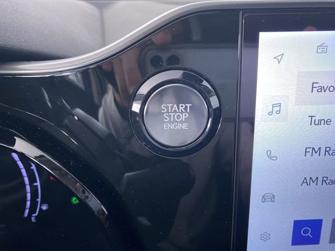 Used 2025 Lexus NX 350 AWD w/ Premium Package image 8