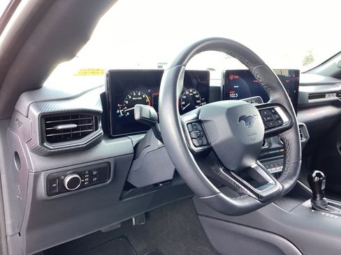 Used 2025 Ford Mustang GT image 11