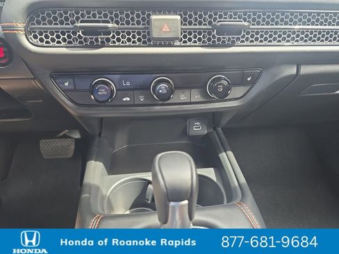 Used 2025 Honda HR-V Sport image 15