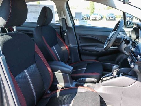 New 2025 Nissan Versa SR w/ Trunk Package image 18