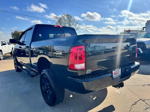 Used 2016 RAM 2500 Big Horn w/ Black Appearance Group image 8