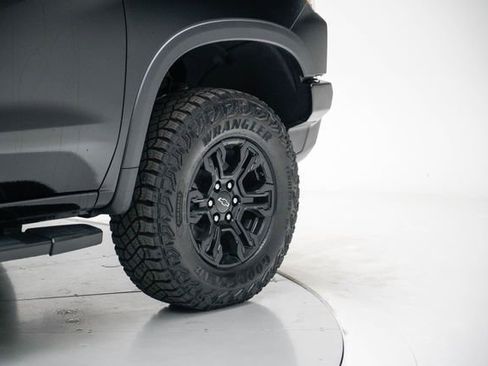 New 2026 Chevrolet Silverado 1500 ZR2 AWD/4WD image 8