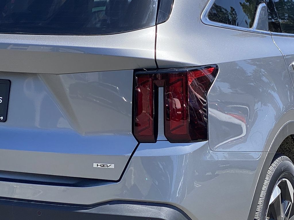 New 2026 Kia Sorento EX FWD image 4