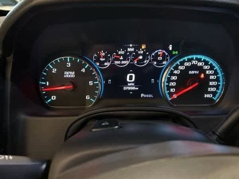 Used 2017 GMC Yukon Denali w/ Open Road Package image 9