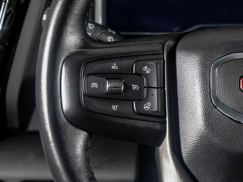 Used 2024 GMC Sierra 2500 AT4X image 17