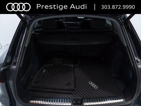 Used 2025 Audi Q5 Premium w/ Convenience Package image 23