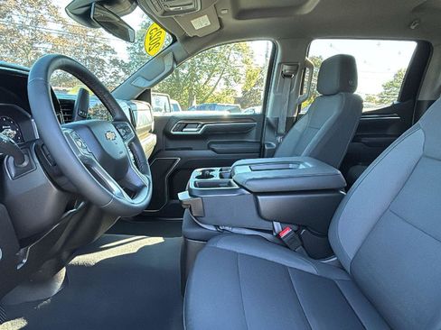 Certified 2025 Chevrolet Silverado 1500 LT image 23