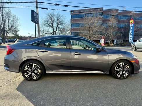 Used 2016 Honda Civic EX-T image 6