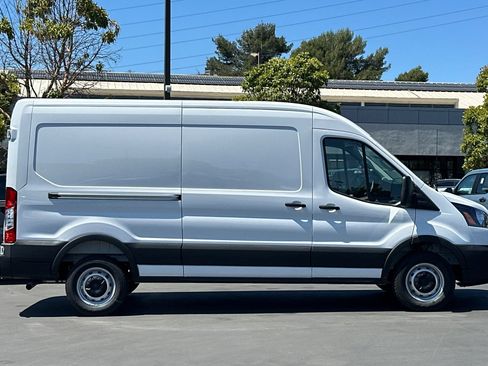 New 2026 Ford Transit 250 148 Medium Roof w/ Load Area Protection Package RWD image 3